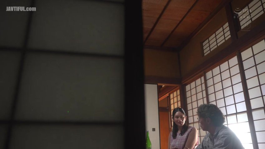 /Japanese Video 3/JUR-797_For_A_Week_While_My_Daughter_Was_Traveling..._I_Was_Invited...___Javtiful.mp4