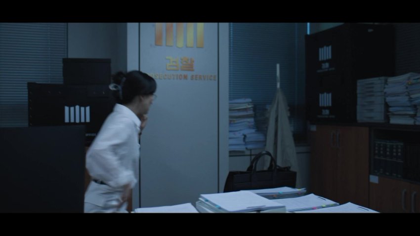 /THE JUDGE RETURNS [ HINDI ] (1080p)/The.Judge.Returns.2026.S01E02.1080p.HIN-DUB.x265.ESub-[ TG @MR_Dramas ].mkv