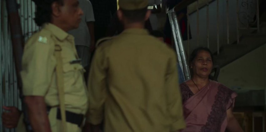 /2026-07-25 10-57/Raktanchal_S02E01_720p_10bit_MX_WEBRip_x265_HEVC_Hindi_AAC_2_0_TsS.mkv